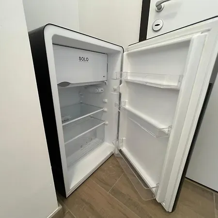 Apartman Zina - Giallo - 10 Min From Centre And Airport